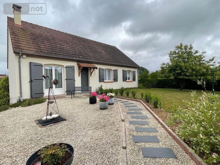 Maison a vendre Mareau-aux-Prés 45370 Loiret 92 m2 5 pièces 319640 euros
