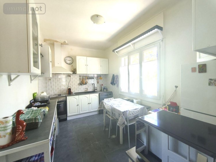 Maison a vendre Saint-Martin-de-Crau 13310 Bouches-du-Rhône 107 m2 5 pièces 388500 euros