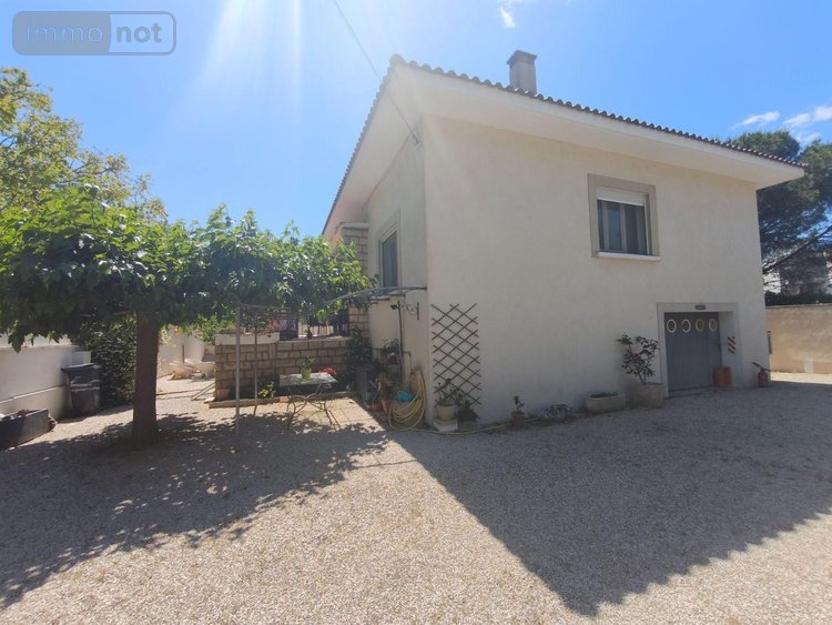 Maison a vendre Saint-Martin-de-Crau 13310 Bouches-du-Rhône 107 m2 5 pièces 388500 euros