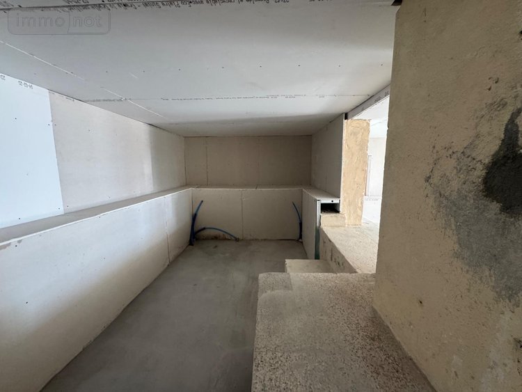 Fonds et murs commerciaux a vendre Ajaccio 20000 Corse-du-Sud 74 m2  820000 euros