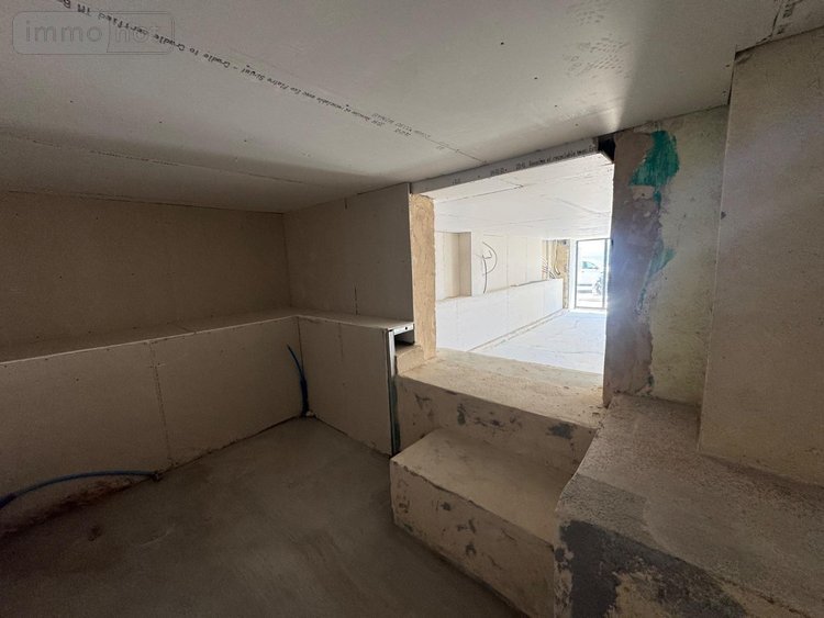 Fonds et murs commerciaux a vendre Ajaccio 20000 Corse-du-Sud 74 m2  820000 euros