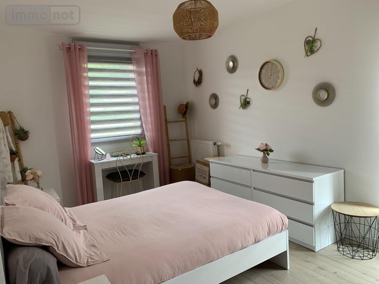 Location appartement Bailleul 59270 Nord 72 m2 3 pièces 820 euros
