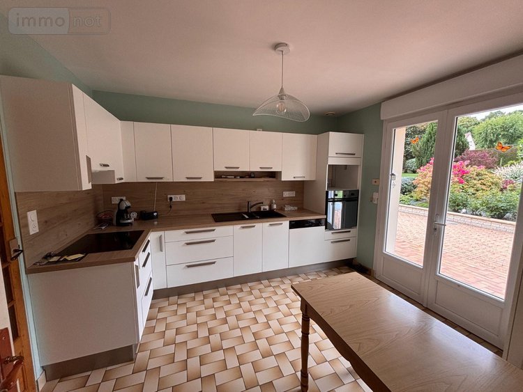 Maison a vendre Bessé-sur-Braye 72310 Sarthe 158 m2 6 pièces 187680 euros