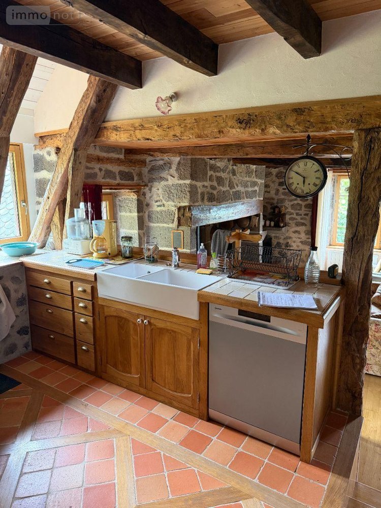 Maison a vendre Saint-Paul-de-Salers 15140 Cantal 8 pièces 212000 euros