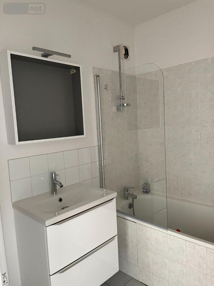 Location appartement Bailleul 59270 Nord 43 m2 2 pièces 610 euros
