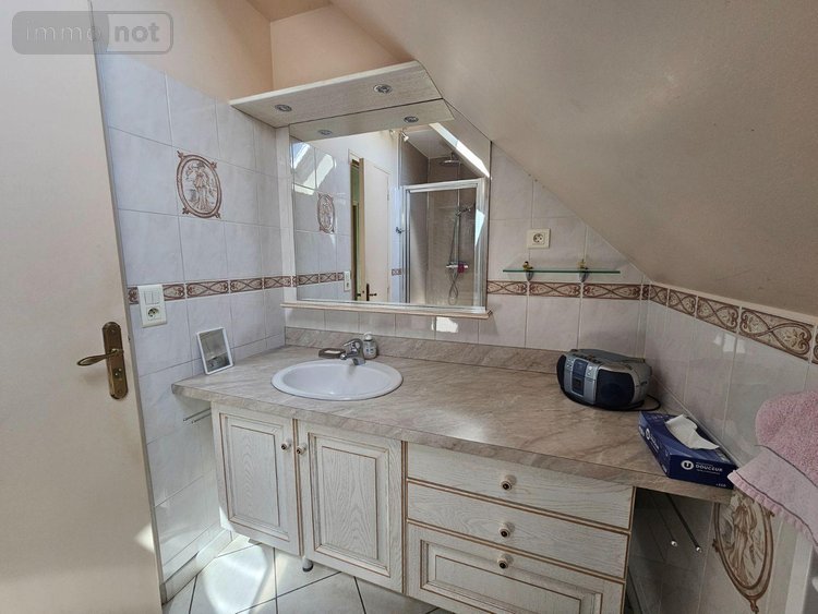 Maison a vendre Maen Roch 35460 Ille-et-Vilaine 177 m2 8 pièces 332800 euros