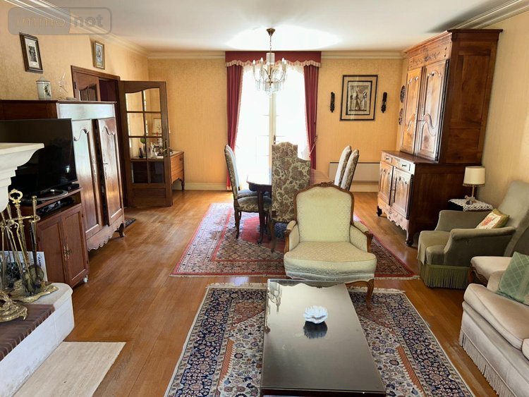 Maison a vendre La Ferté-Saint-Cyr 41220 Loir-et-Cher 193 m2 9 pièces 294000 euros