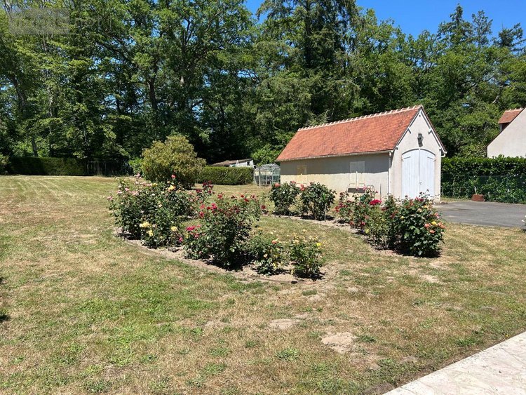 Maison a vendre La Ferté-Saint-Cyr 41220 Loir-et-Cher 193 m2 9 pièces 294000 euros