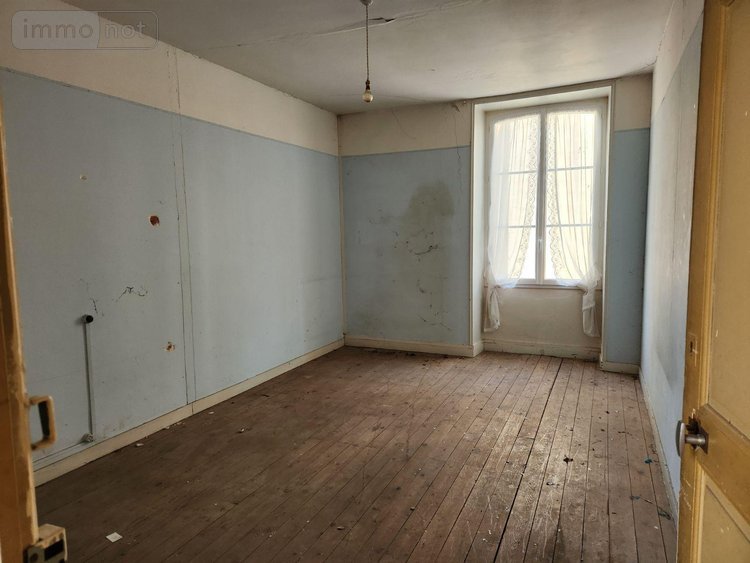 Maison a vendre Mareil-sur-Loir 72200 Sarthe 150 m2 7 pièces 153700 euros