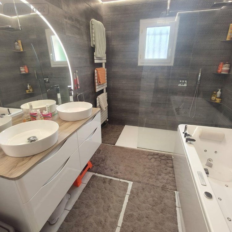 Location maison Saint-Parres-lès-Vaudes 10260 Aube 150 m2 5 pièces 1350 euros