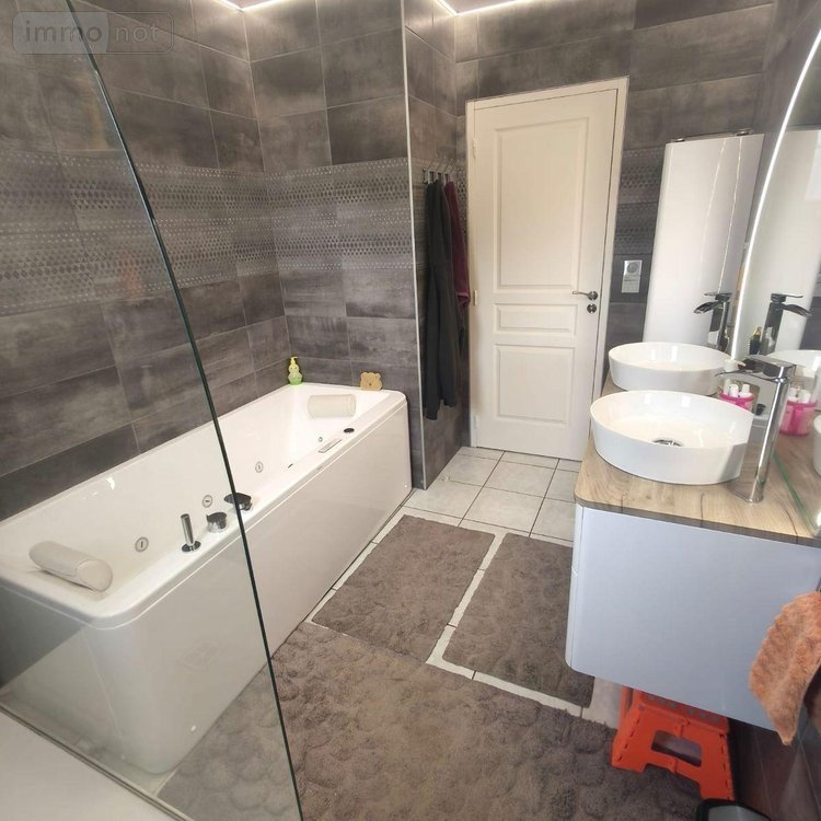 Location maison Saint-Parres-lès-Vaudes 10260 Aube 150 m2 5 pièces 1350 euros
