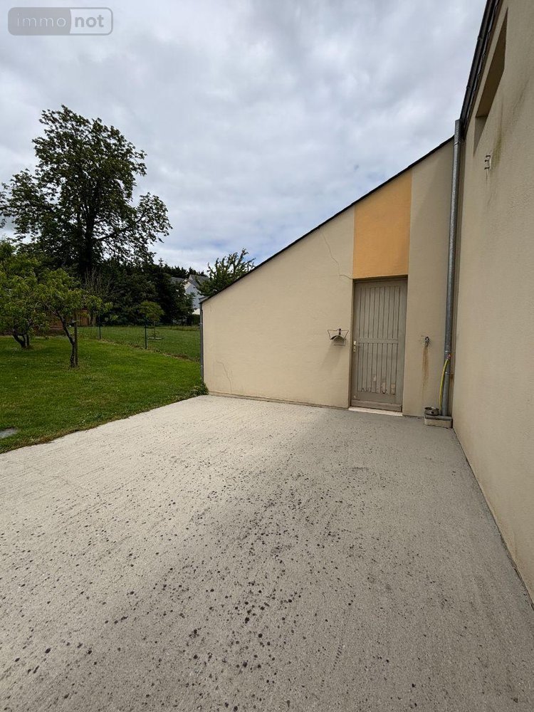 Location maison La Croixille 53380 Mayenne 75 m2 3 pièces 650 euros