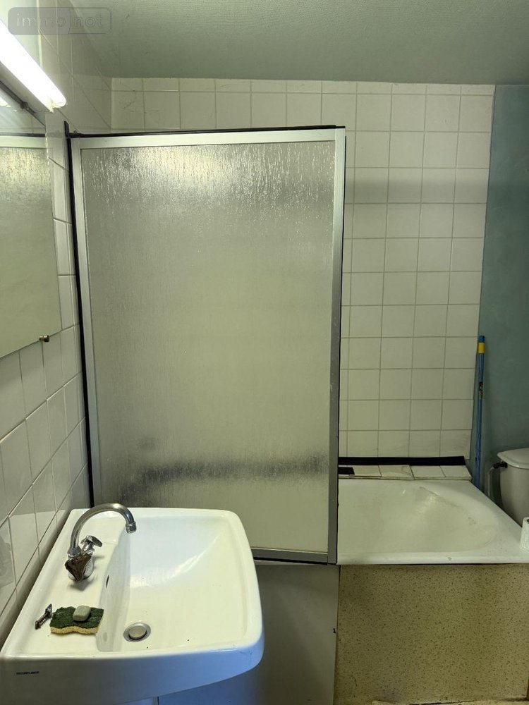 Immeuble a vendre Mauriac 15200 Cantal 144 m2  37100 euros