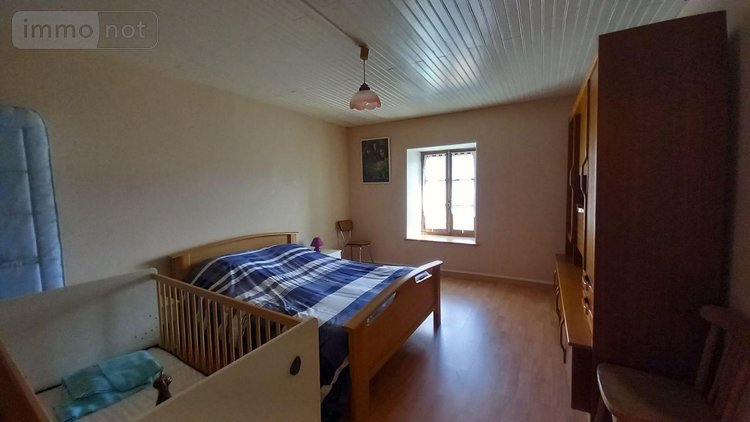 Maison a vendre Sainte-Anastasie 15170 Cantal 89 m2  122340 euros