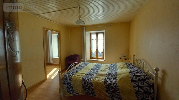 Maison a vendre Sainte-Anastasie 15170 Cantal 89 m2  122340 euros