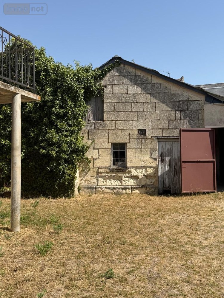 Immeuble a vendre Chinon 37500 Indre-et-Loire 500 m2  399200 euros