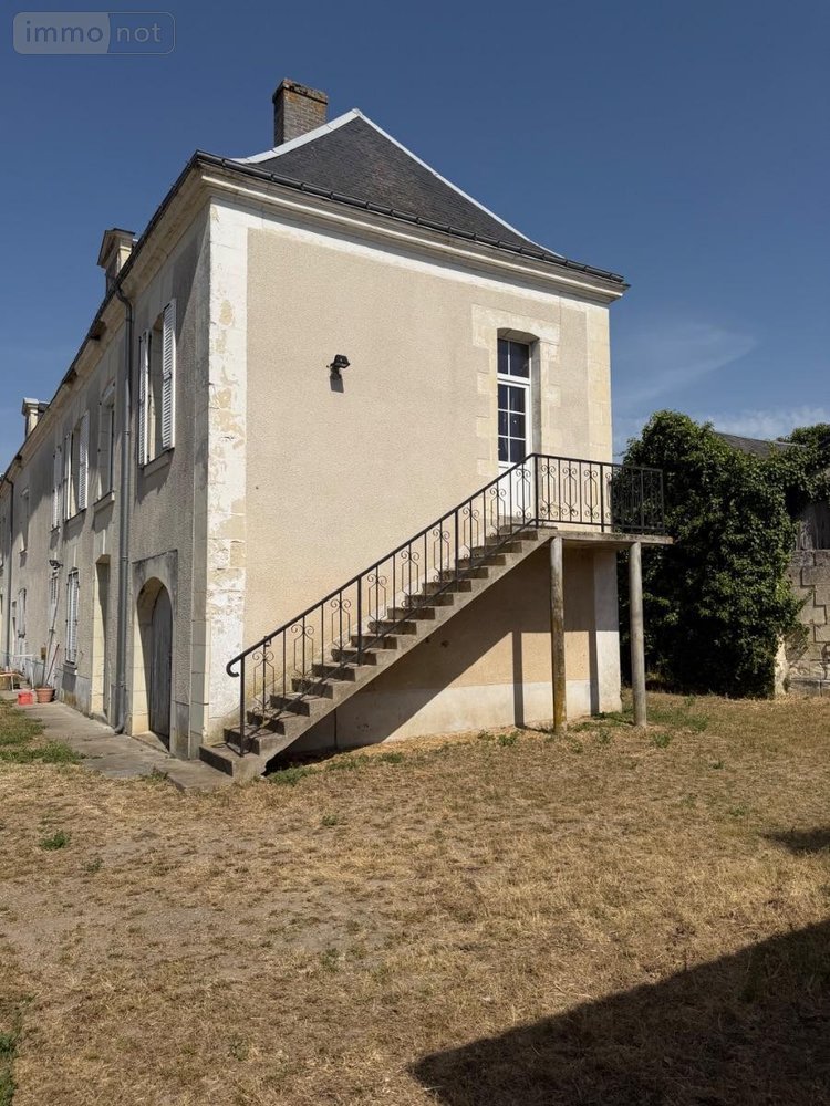 Immeuble a vendre Chinon 37500 Indre-et-Loire 500 m2  399200 euros
