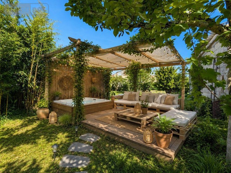 Maison a vendre Mayet 72360 Sarthe 275 m2 13 pièces 282960 euros