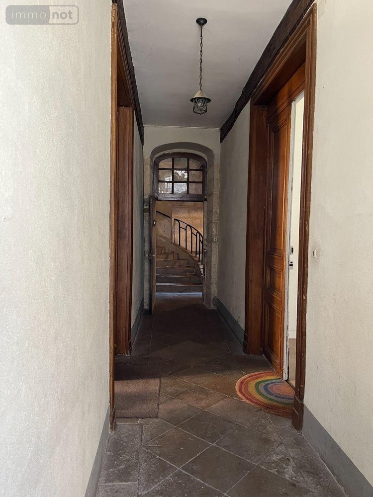 Immeuble a vendre Avallon 89200 Yonne 253 m2  252000 euros