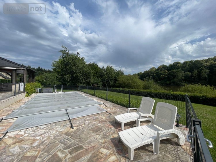 propriete a vendre Mayenne 53100 Mayenne 159 m2 7 pièces 332180 euros