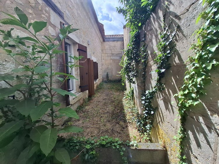 Maison a vendre Brantôme en Périgord 24310 Dordogne 134 m2 5 pièces 151520 euros