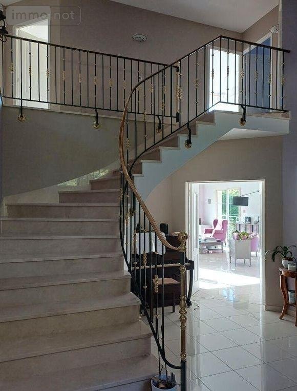 Maison a vendre Laval 53000 Mayenne 216 m2 9 pièces 780000 euros