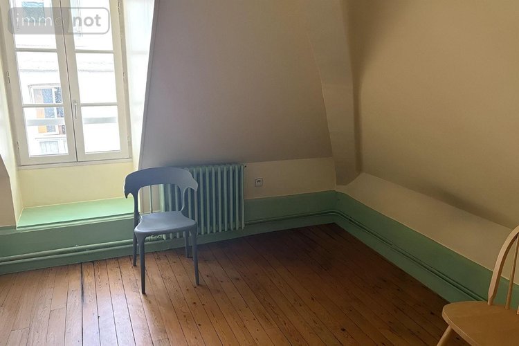Location maison Châteaudun 28200 Eure-et-Loir 115 m2 4 pièces 835 euros
