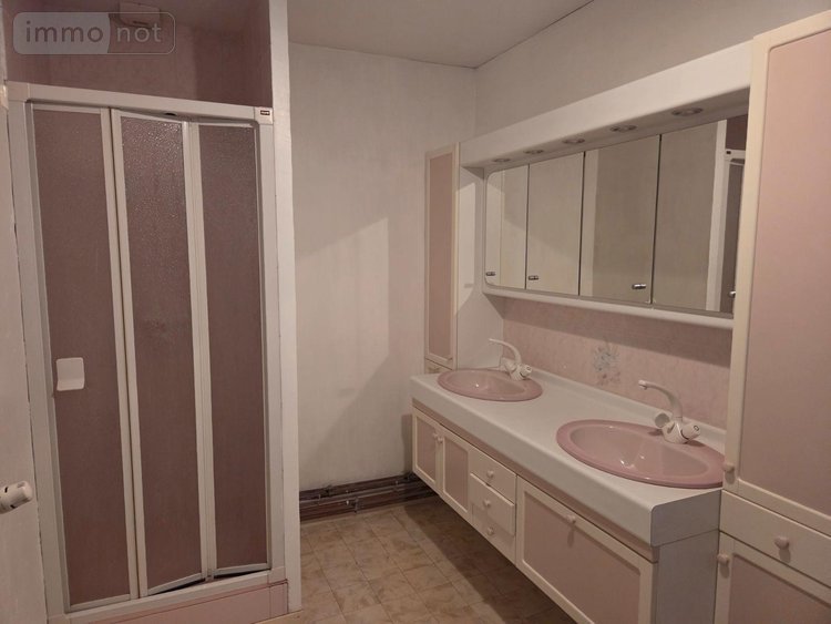 Maison a vendre Saint-Georges-Buttavent 53100 Mayenne 151 m2 6 pièces 109500 euros