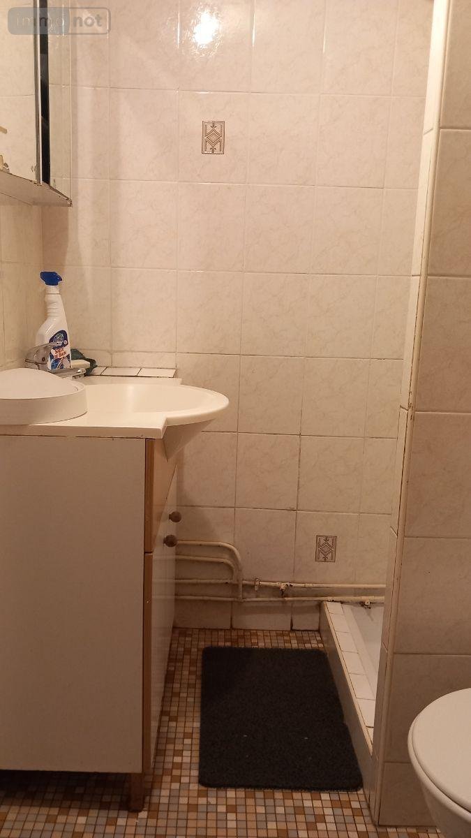 Maison a vendre Laveissenet 15300 Cantal 10 m2  63600 euros