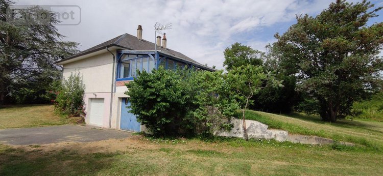 Maison a vendre Mehun-sur-Yèvre 18500 Cher 103 m2 4 pièces 131000 euros