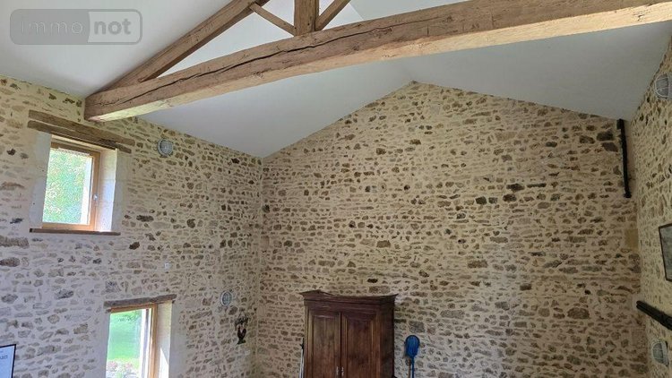 propriete a vendre La Mothe-Saint-Héray 79800 Deux-Sèvres 175 m2 5 pièces 394500 euros