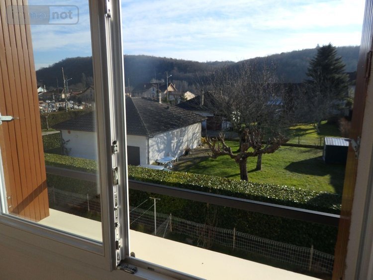 Immeuble a vendre Lalinde 24150 Dordogne 243 m2  299900 euros