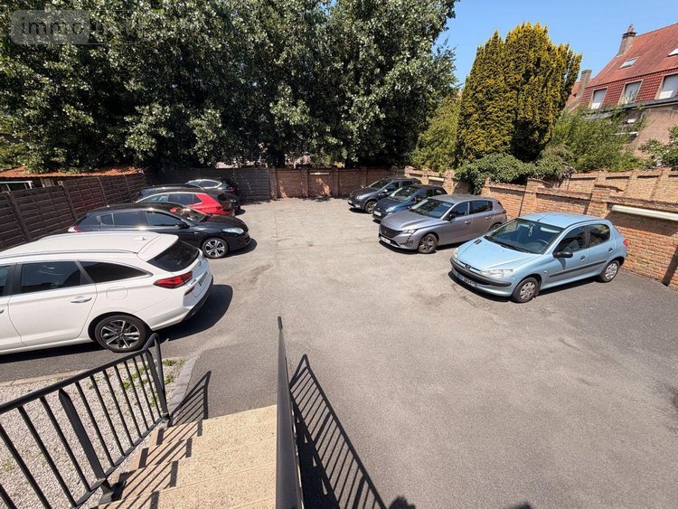 Immeuble a vendre Coudekerque-Branche 59210 Nord 1800 m2  2008500 euros
