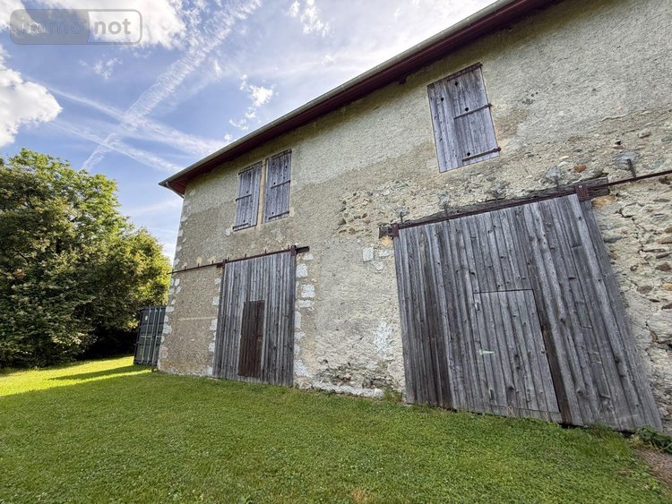 Maison a vendre Planaise 73800 Savoie 400 m2  280000 euros