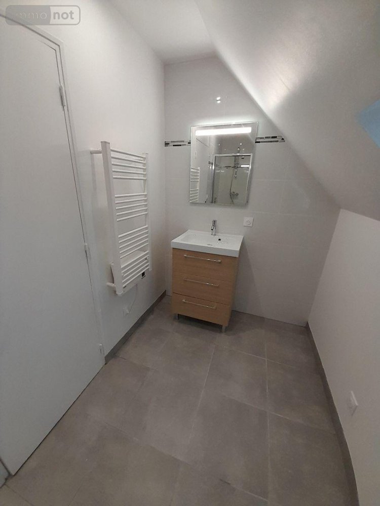 Location appartement Brugny-Vaudancourt 51530 Marne 56 m2 3 pièces 535 euros