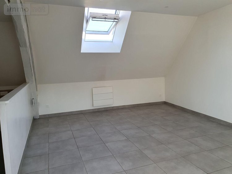 Location appartement Brugny-Vaudancourt 51530 Marne 56 m2 3 pièces 535 euros