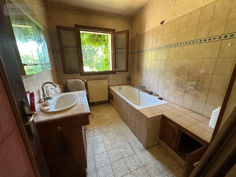 Maison a vendre Neuvy-Sautour 89570 Yonne  115500 euros