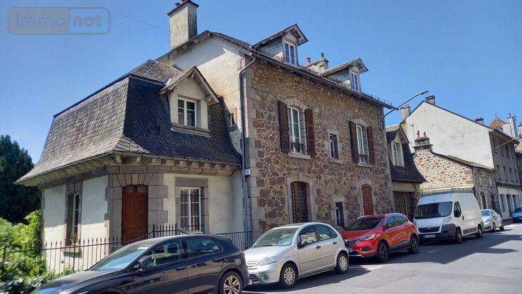 Maison a vendre Vic-sur-Cère 15800 Cantal 250 m2 12 pièces 168700 euros