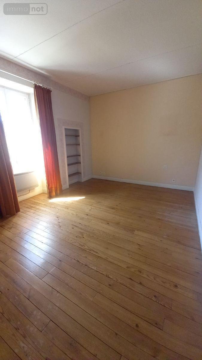 Maison a vendre Vic-sur-Cère 15800 Cantal 250 m2 12 pièces 168700 euros