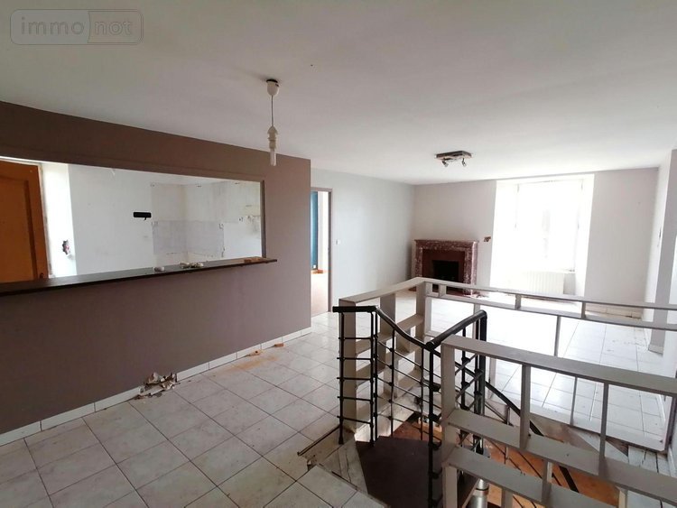 Immeuble a vendre Bain-de-Bretagne 35470 Ille-et-Vilaine 321 m2  312600 euros