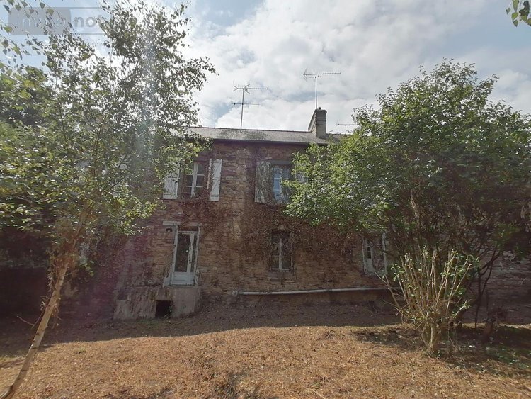 Immeuble a vendre Bain-de-Bretagne 35470 Ille-et-Vilaine 321 m2  312600 euros