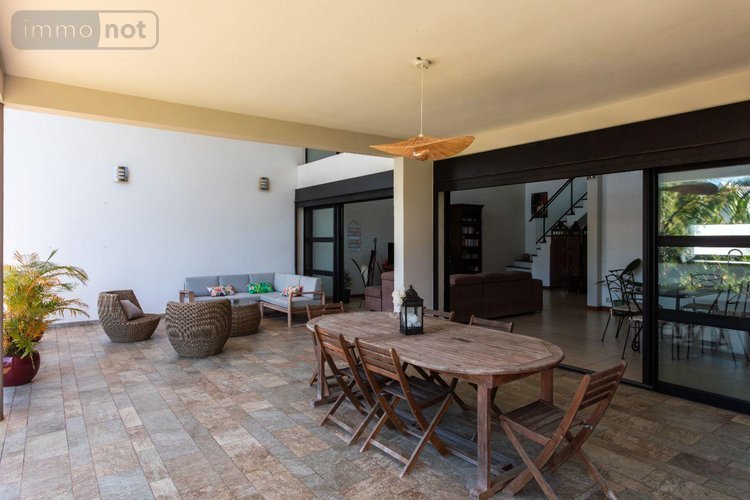 Maison a vendre Saint-Benoît 97470 Réunion 247 m2 7 pièces 570000 euros