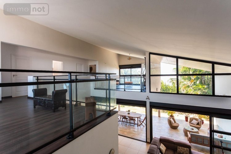 Maison a vendre Saint-Benoît 97470 Réunion 247 m2 7 pièces 570000 euros