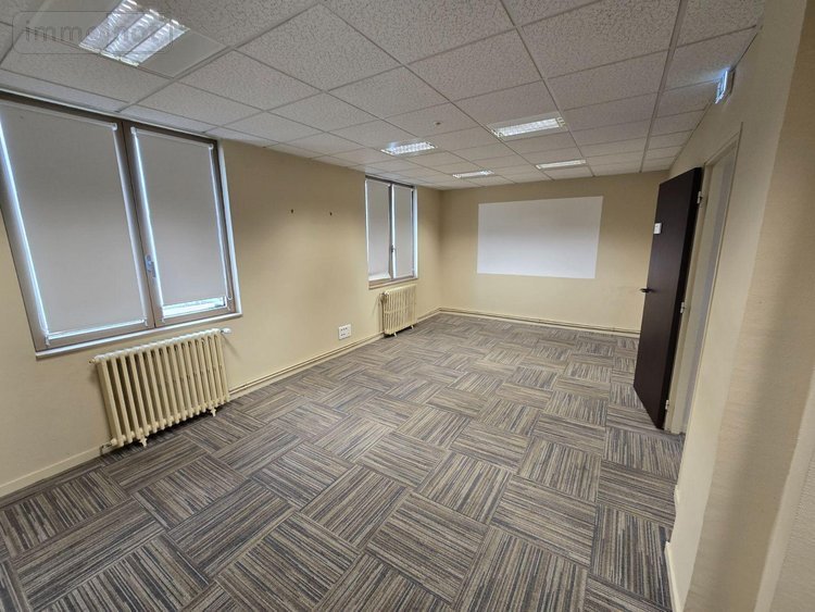 Location divers Foucarmont 76340 Seine-Maritime 200 m2  1000 euros