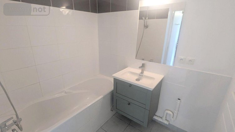 Appartement a vendre Chartres-de-Bretagne 35131 Ille-et-Vilaine 67 m2 3 pièces 228500 euros