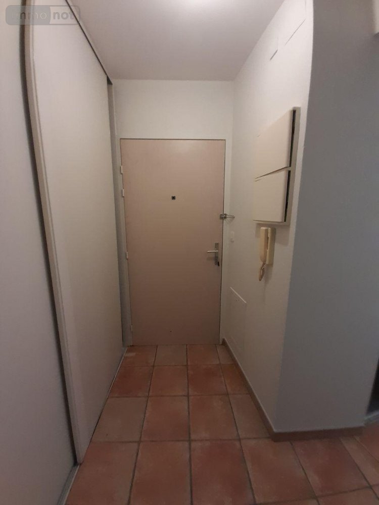 Location appartement Rennes 35000 Ille-et-Vilaine 49 m2 2 pièces 780 euros