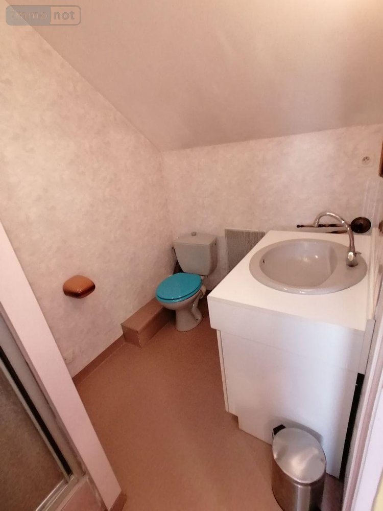 Location appartement Bruz 35170 Ille-et-Vilaine 17 m2 1 pièce 400 euros