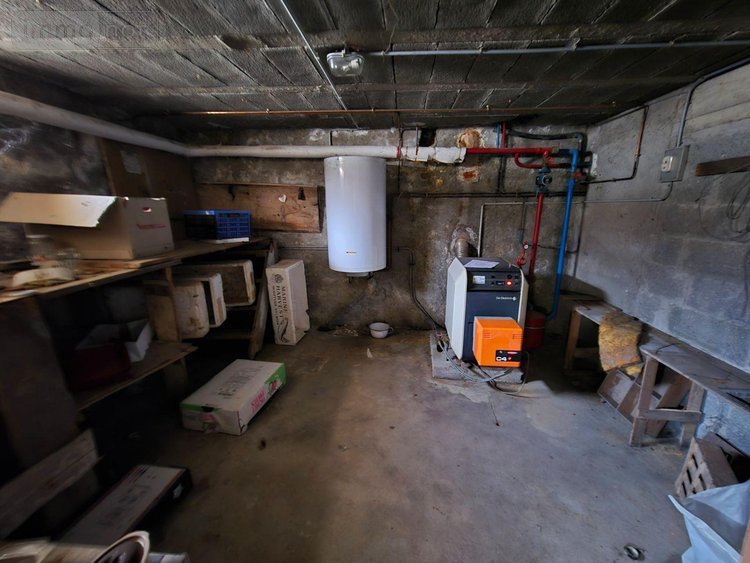 Maison a vendre Plougoulm 29250 Finistère 150 m2 10 pièces 198900 euros