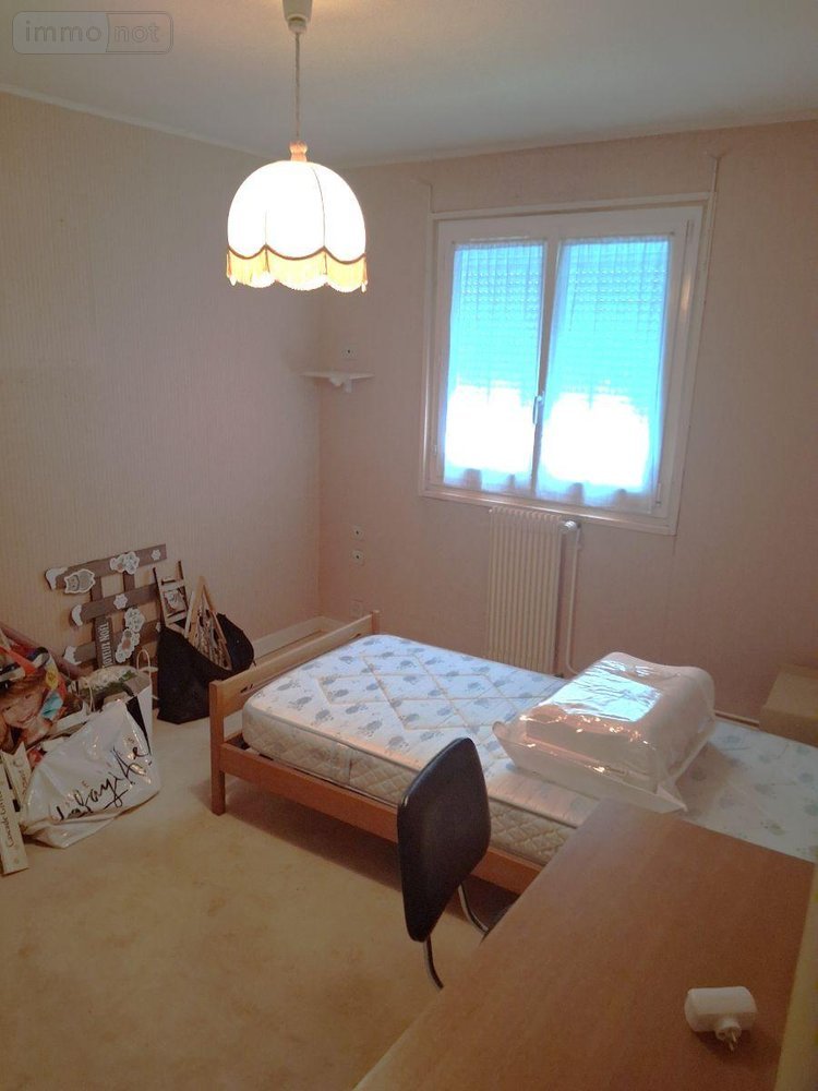 Maison a vendre La Flèche 72200 Sarthe 90 m2 6 pièces 148400 euros
