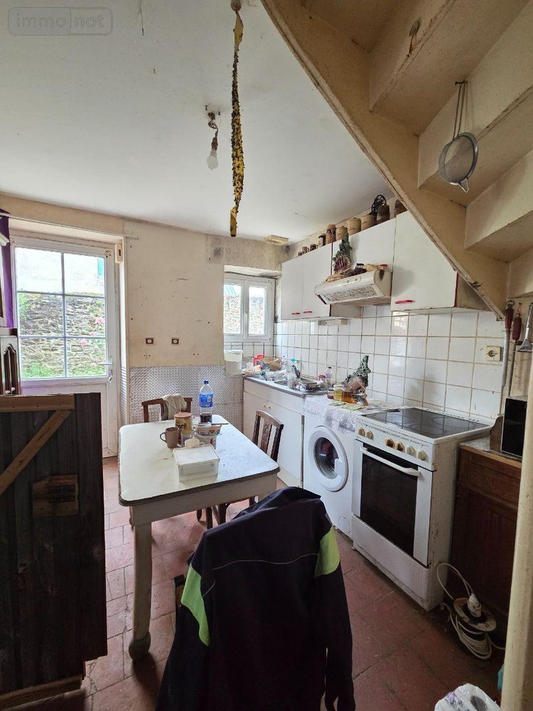 Immeuble a vendre Villaines-la-Juhel 53700 Mayenne 120 m2  79380 euros